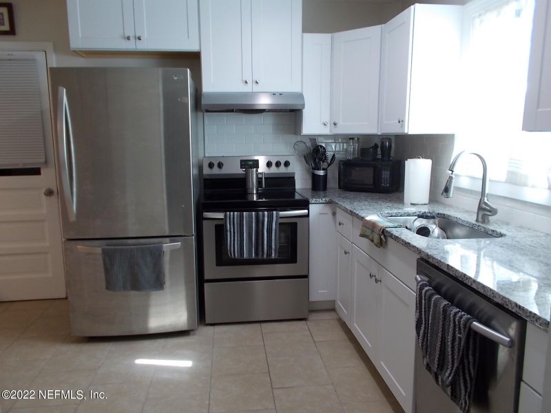 6821 Heidi Rd, Jacksonville, FL 32277