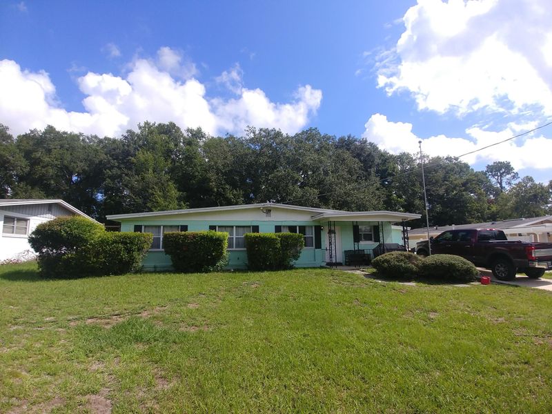 6841 Cinderella Rd, Jacksonville, FL 32210