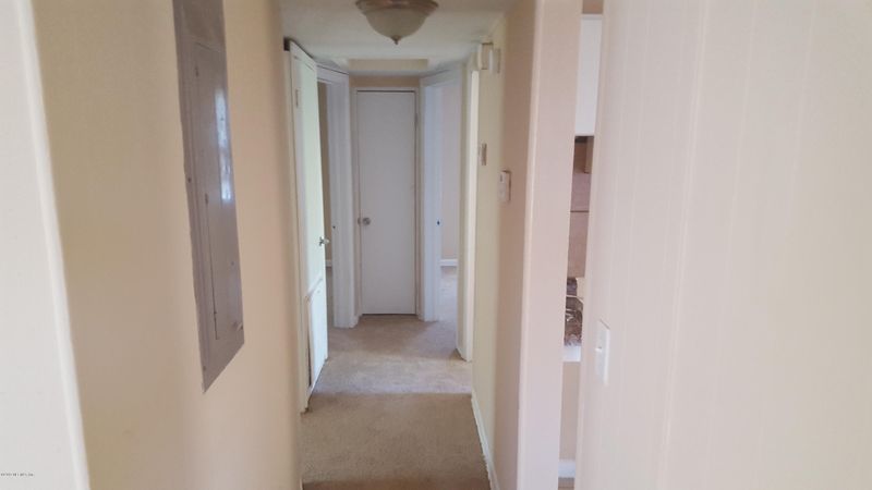 6858 W Virginia Ave, Jacksonville, FL 32209