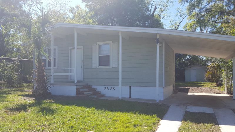 6858 W Virginia Ave, Jacksonville, FL 32209