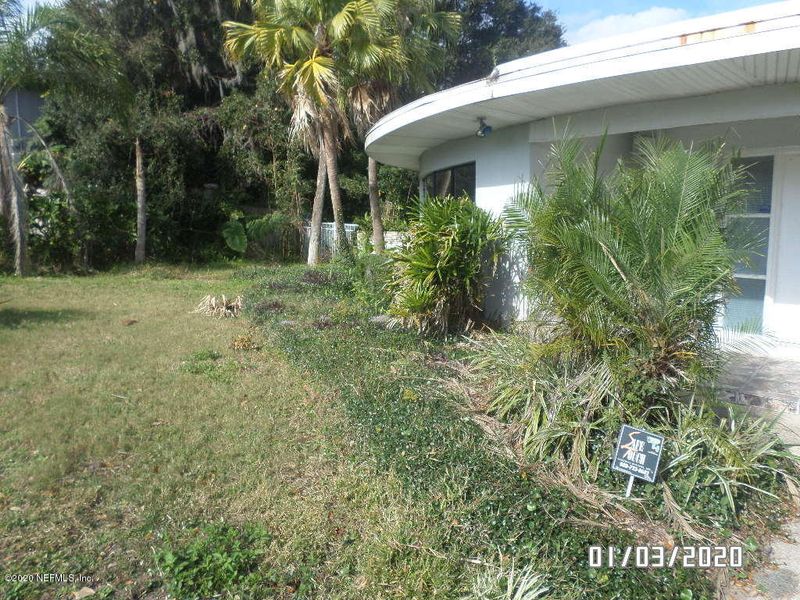 6863 Howalt Dr, Jacksonville, FL 32277