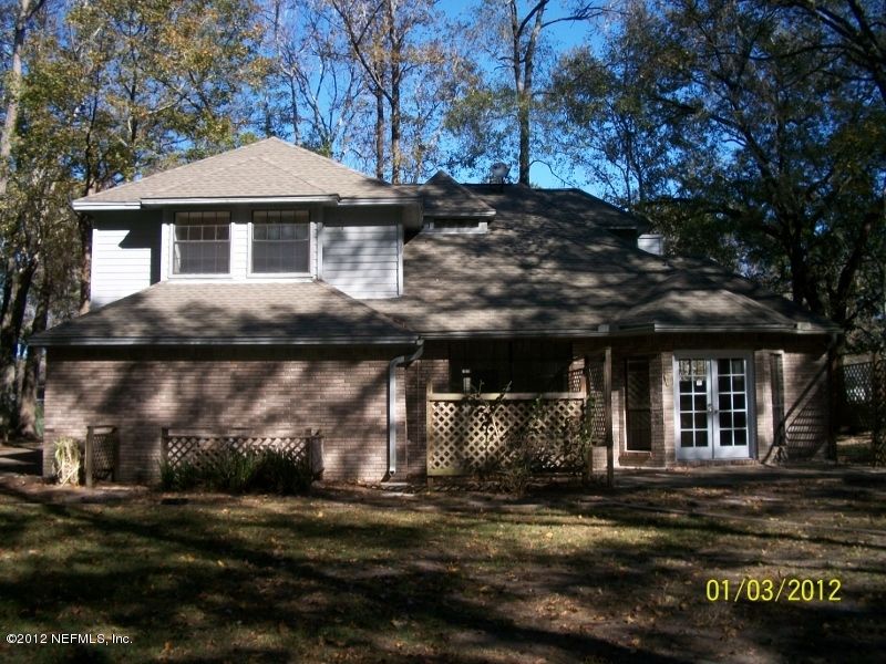 688 Kilchurn Dr, Orange Park, FL 32073