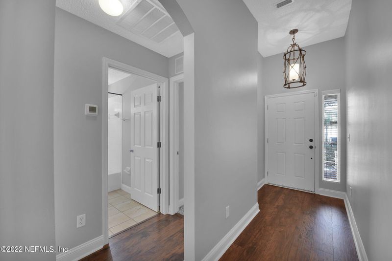689 Mackenzie Cir, St Augustine, FL 32092