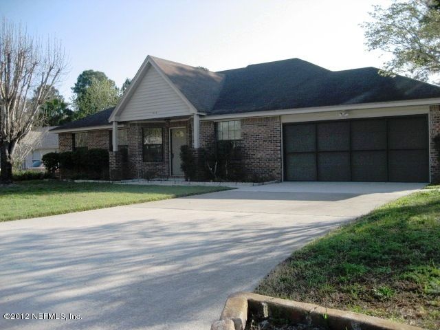 690 Charles Pinckney St, Orange Park, FL 32073
