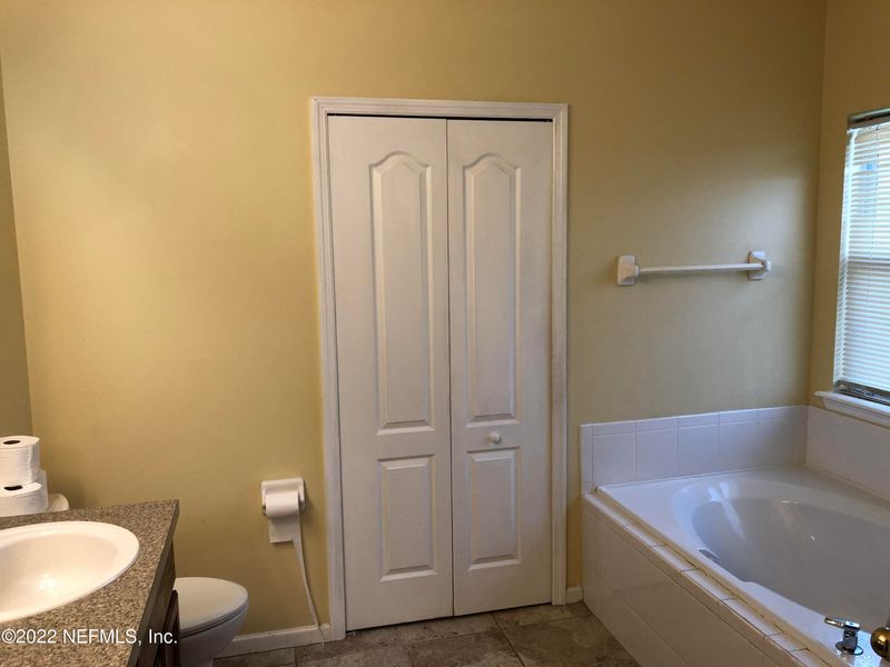 691 Timbermill Ln, Orange Park, FL 32065