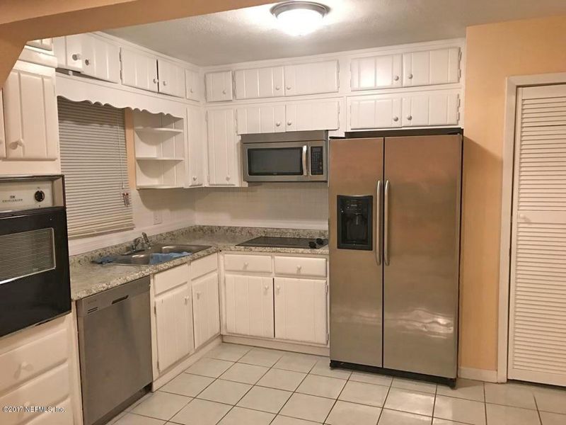 6920 Corkwood Rd, Jacksonville, FL 32277