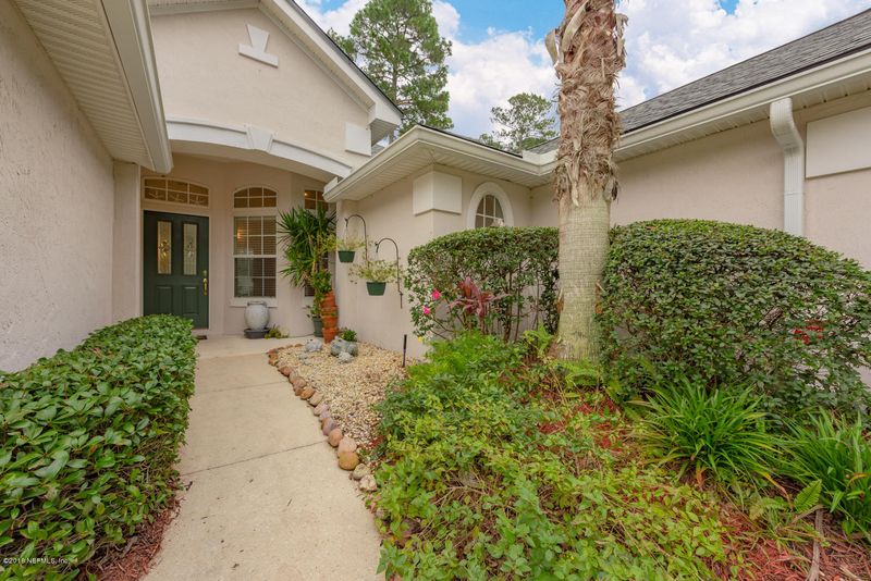 693 Lake Stone Cir, Ponte Vedra Beach, FL 32082
