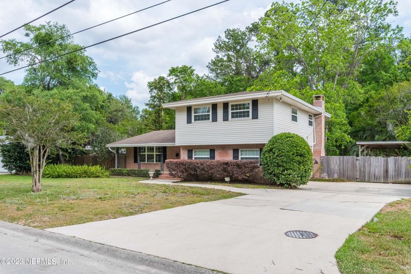 6936 Hanson Dr S, Jacksonville, FL 32210