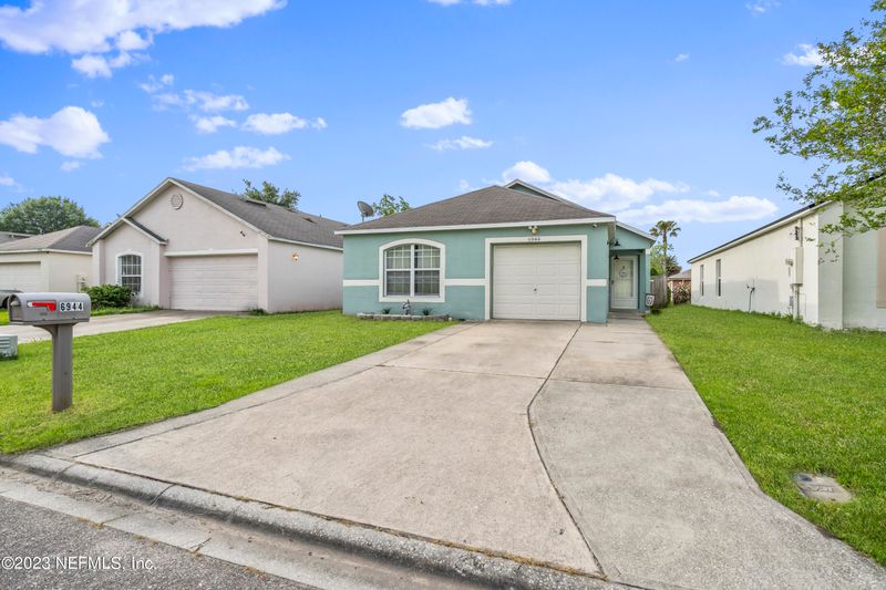 6944 Playpark Trl, Jacksonville, FL 32244