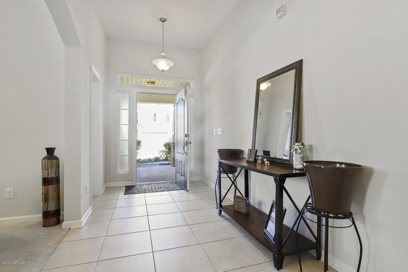 6947 Azalea Grove Dr, Jacksonville, FL 32258