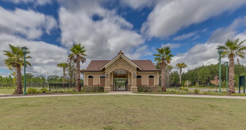 6955 Sandle Dr, Jacksonville, FL 32219