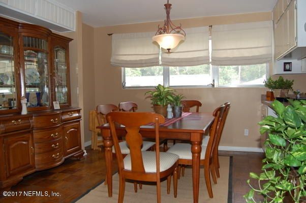 696 Grove Park Blvd, Jacksonville, FL 32216