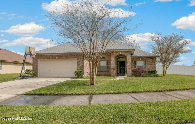 6961 Rapid River Dr W, Jacksonville, FL 32219
