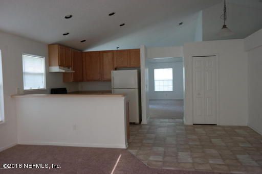 699 Bellshire Dr, Orange Park, FL 32065