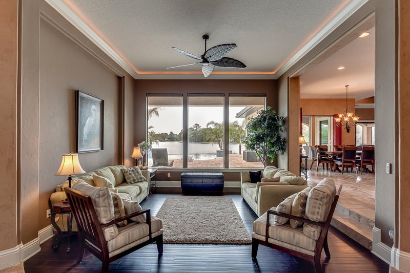 699 Queens Harbor Blvd, Jacksonville, FL 32225
