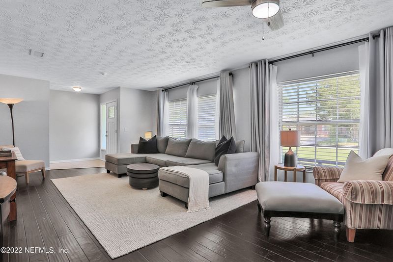 7 Tarpon Rd E, Ponte Vedra Beach, FL 32082