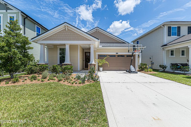 70 Calumet Dr, St Johns, FL 32259
