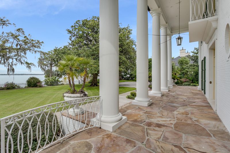 700 Old Grove Manor, Jacksonville, FL 32207