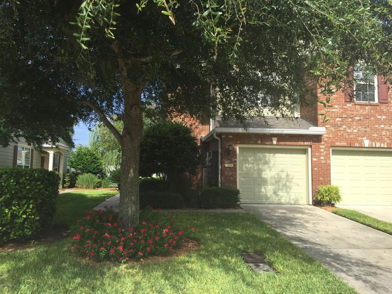 7004 Roundleaf Dr, Jacksonville, FL 32258