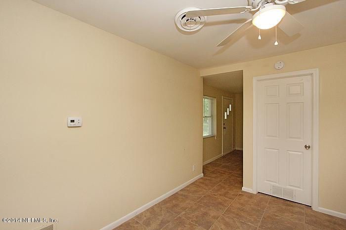7007 Perke Dr, Jacksonville, FL 32210