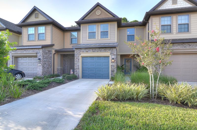 7009 Coldwater Dr, Jacksonville, FL 32258