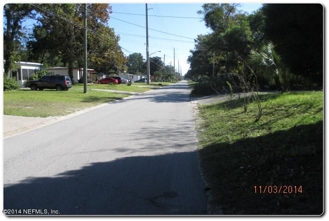 7012 Mayapple Rd, Jacksonville, FL 32211