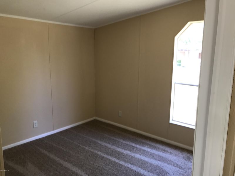 7014 Mark St, Jacksonville, FL 32210
