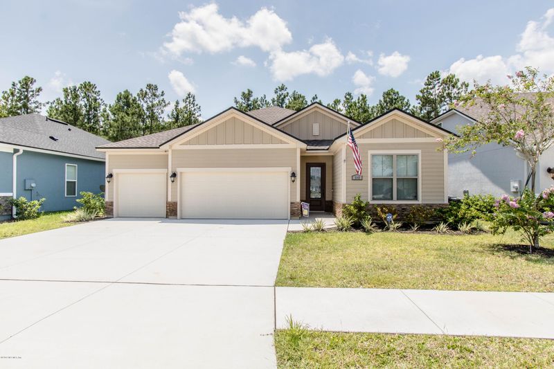 702 Charter Oaks Blvd, Orange Park, FL 32065