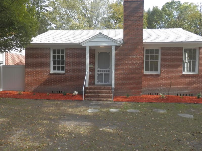 7025 Barberie St, Jacksonville, FL 32208