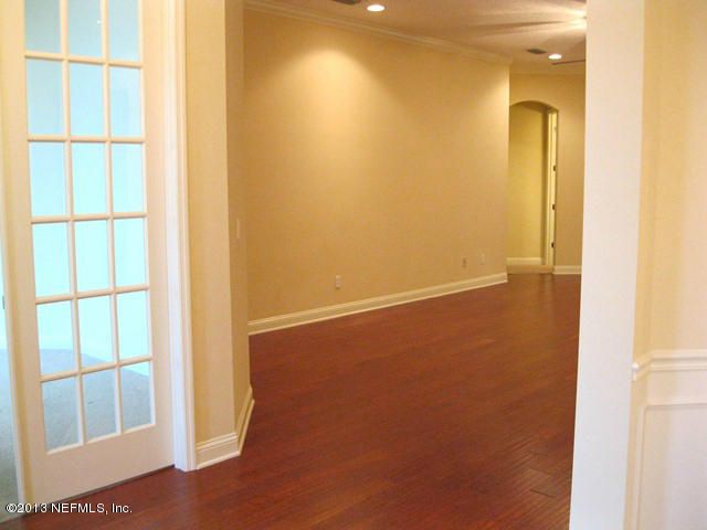 704 Abby Mist Dr, St Johns, FL 32259