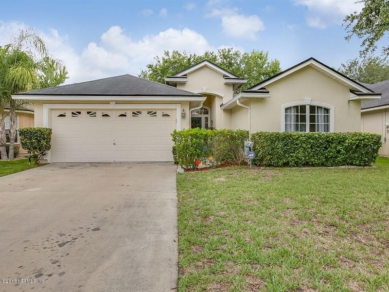 705 Mackenzie Cir, St Augustine, FL 32092