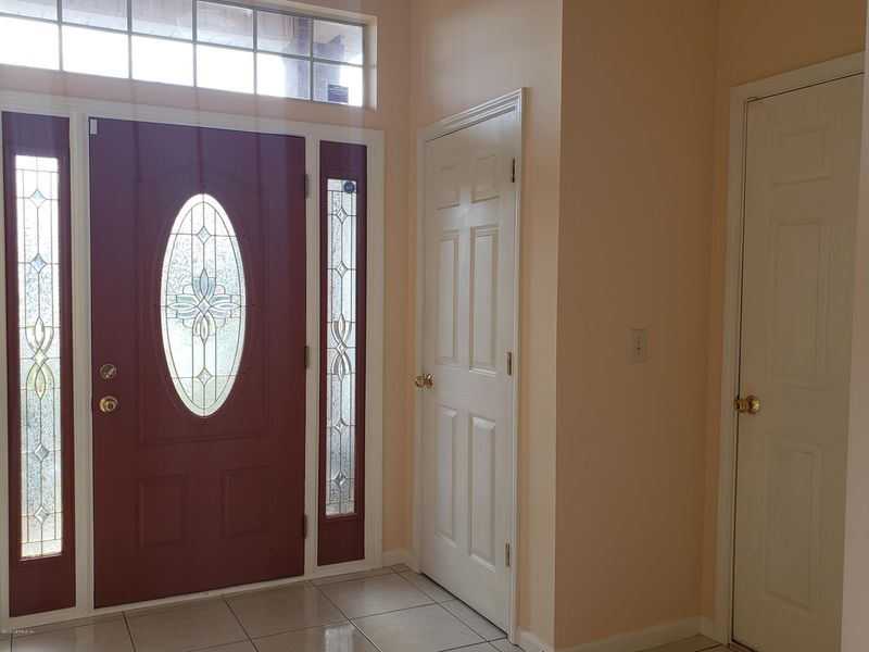 7052 Shady Pine St, Jacksonville, FL 32244