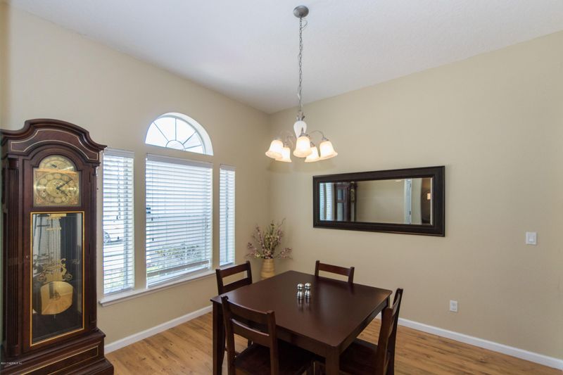 7058 Candle Forest Ct, Jacksonville, FL 32244