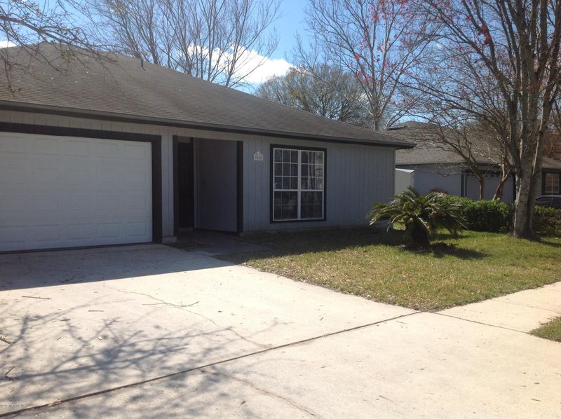 7068 N Swamp Flower Dr, Jacksonville, FL 32244