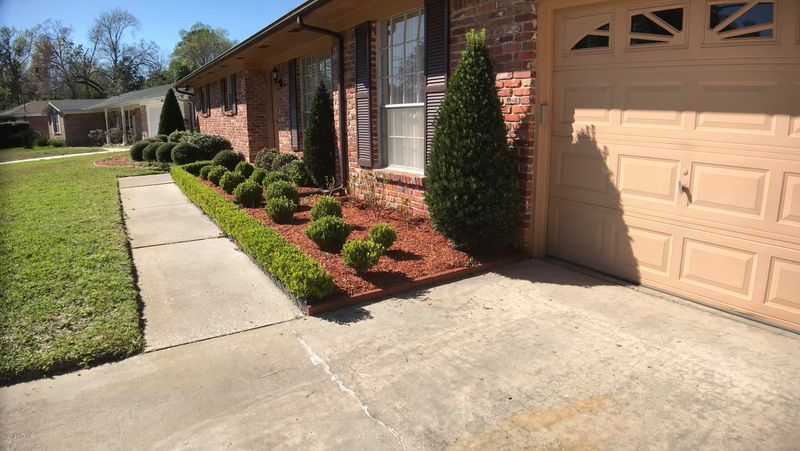 7075 Hanson Dr N, Jacksonville, FL 32210