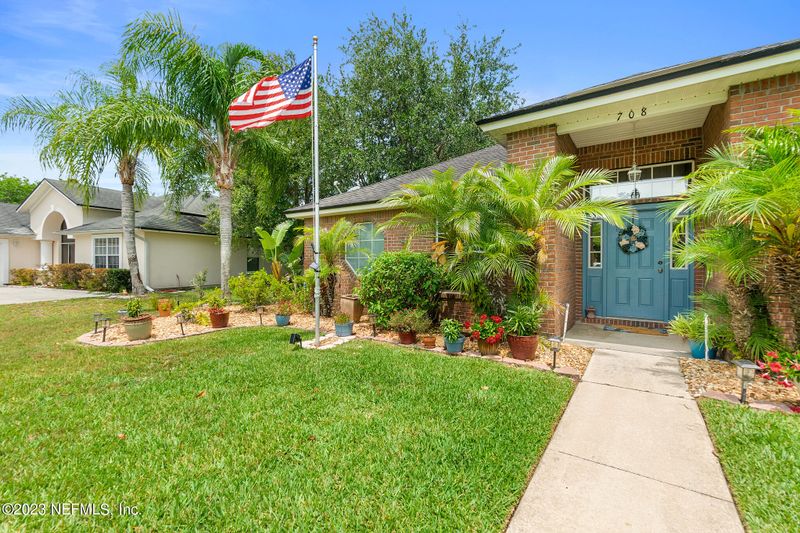 708 E Red House Branch Rd, St Augustine, FL 32084