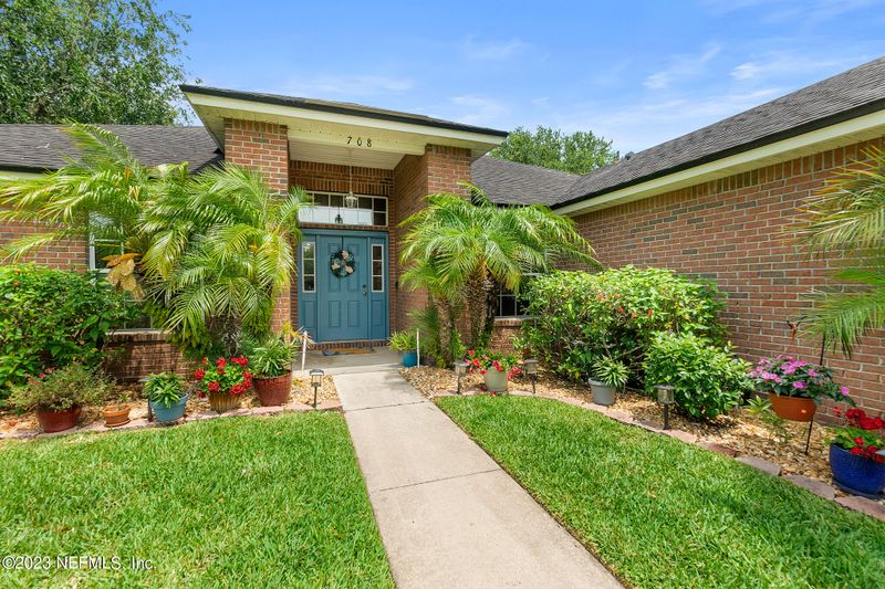 708 E Red House Branch Rd, St Augustine, FL 32084