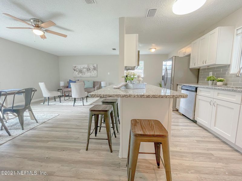 7084 Cheshire Cat Ct, Jacksonville, FL 32210