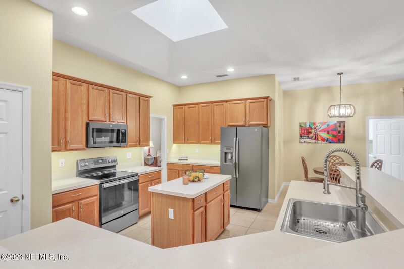 709 Bird Branch Way, St Johns, FL 32259