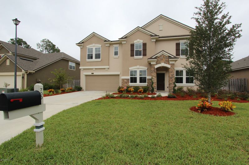 709 Eagle Cove Dr, Fleming Island, FL 32003