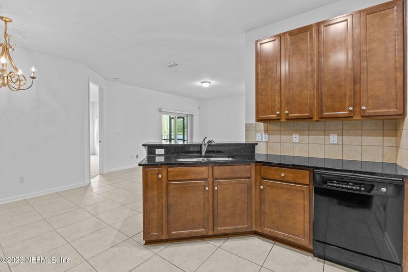 71 Amistad Dr, St Augustine, FL 32086