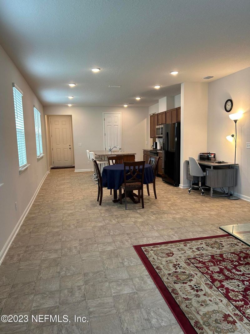 7109 Red Timber Rd, Jacksonville, FL 32244