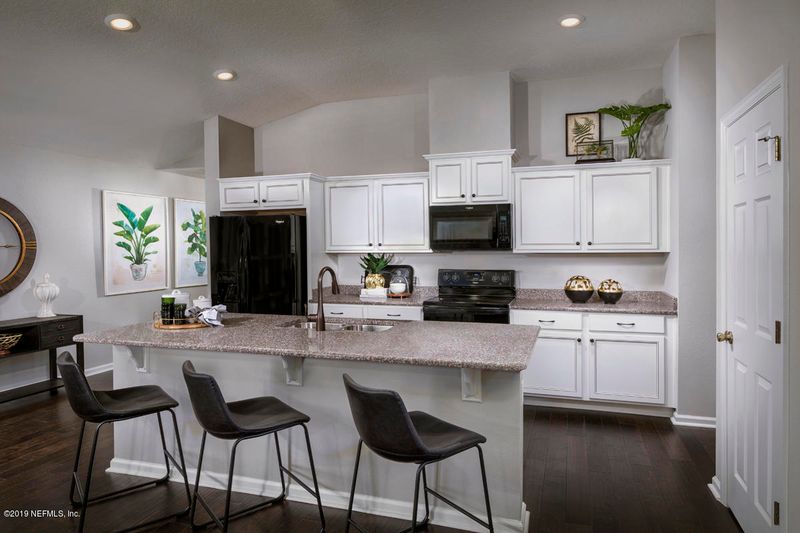 7112 Preston Pines Trl, Jacksonville, FL 32244