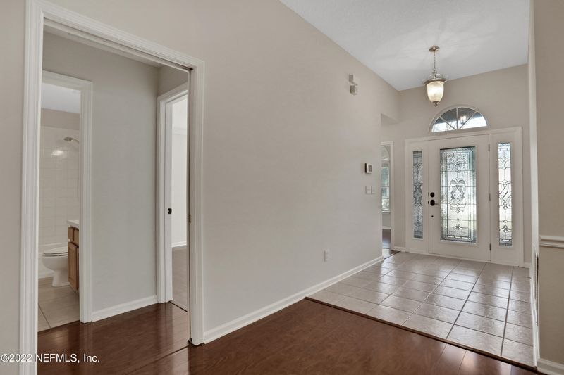 712 Sharon Ct, St Johns, FL 32259