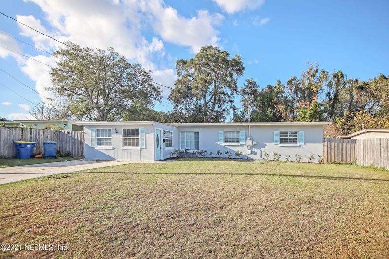 7123 Oakney Rd, Jacksonville, FL 32211