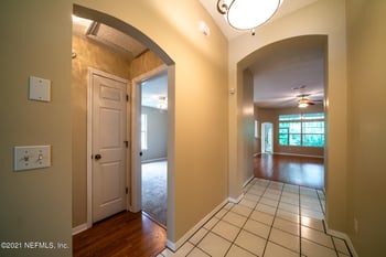 713 Lockwood Ln, Jacksonville, FL 32259