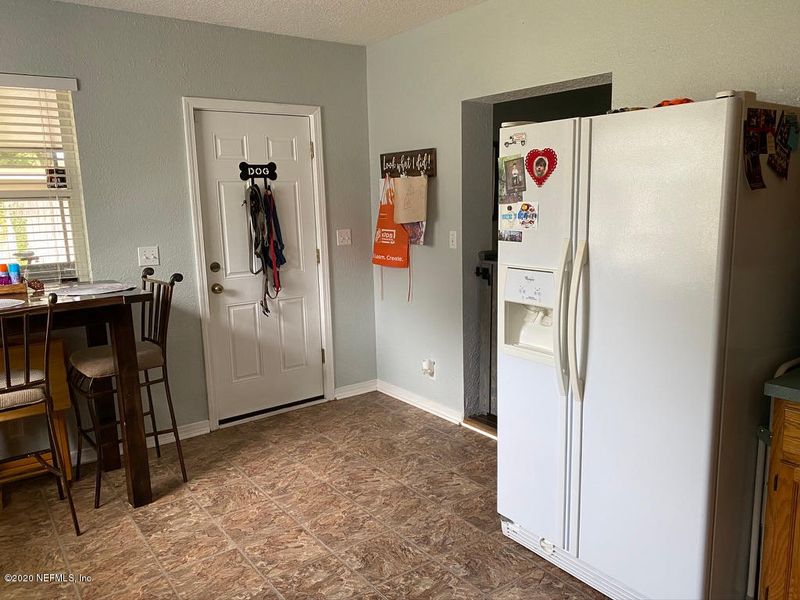 7131 King Arthur Rd, Jacksonville, FL 32211
