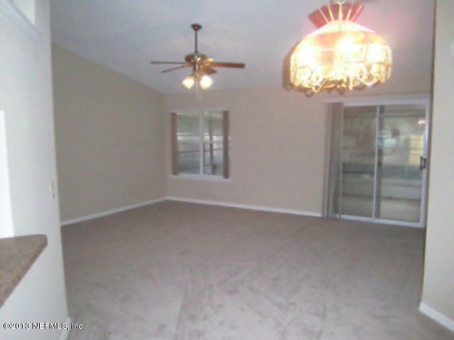 7142 Star Rush Dr, Jacksonville, FL 32244