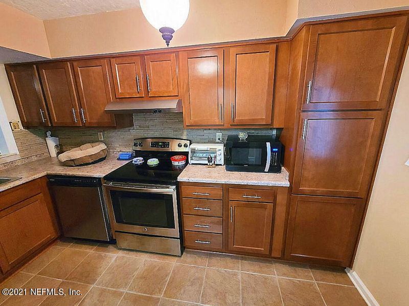 7146 Cypress Cove Rd #38, Jacksonville, FL 32244
