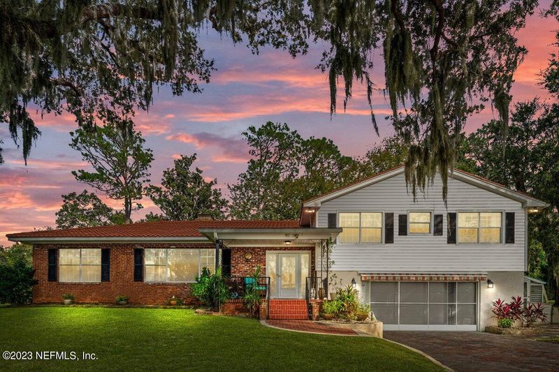 715 16th St, St Augustine, FL 32080